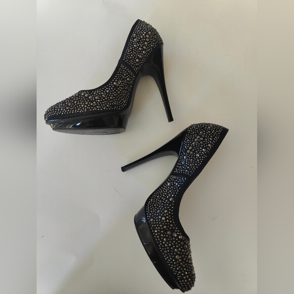 Chic Black Studded Heels